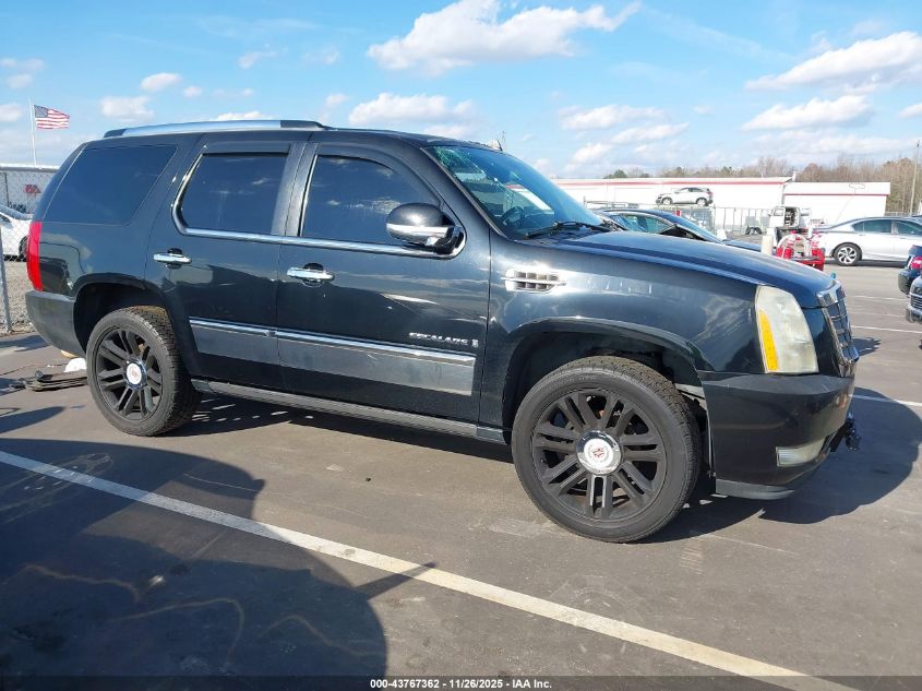 2008 Cadillac Escalade Standard VIN: 1GYFK63808R125137 Lot: 43767362