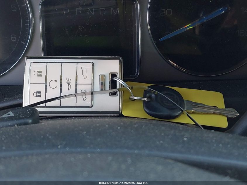 2008 Cadillac Escalade Standard VIN: 1GYFK63808R125137 Lot: 43767362