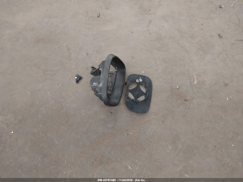 2008 Volvo S40 2.4I VIN: YV1MS382182394427 Lot: 43767468