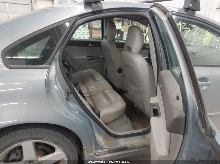 2008 Volvo S40 2.4I VIN: YV1MS382182394427 Lot: 43767468