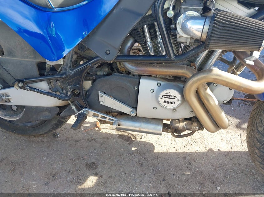 4MZKS11J3Y3302730 2000 BUELL  photo no. 8