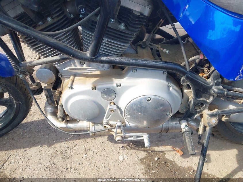 4MZKS11J3Y3302730 2000 BUELL  photo no. 9