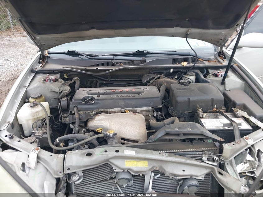 2004 Toyota Camry Le VIN: 4T1BE32K94U353485 Lot: 43767498