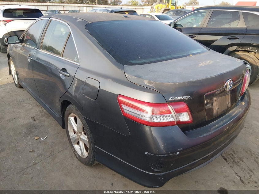4T1BF3EKXBU188567 2011 TOYOTA CAMRY photo no. 3