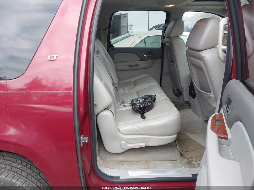 2007 Chevrolet Suburban 1500 Lt VIN: 1GNFK16337R182916 Lot: 43767520