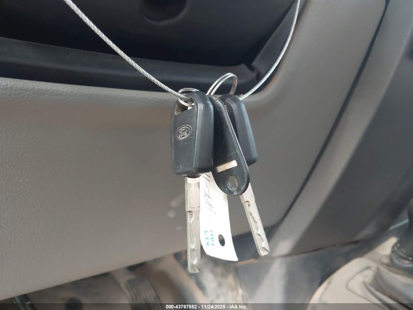 2019 Ford F-350 Chassis Xl VIN: 1FD8W3HT2KEG56932 Lot: 43767552