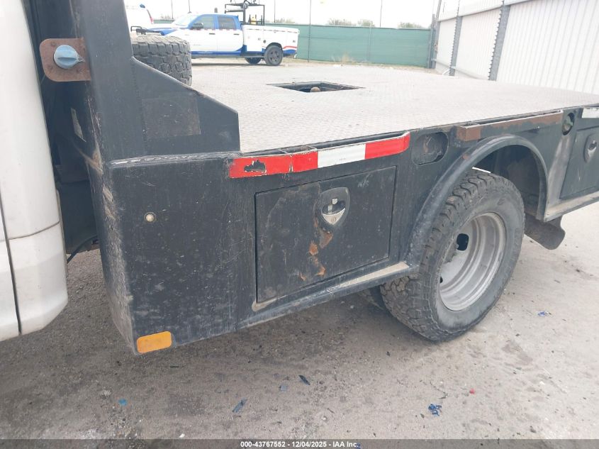 2019 Ford F-350 Chassis Xl VIN: 1FD8W3HT2KEG56932 Lot: 43767552