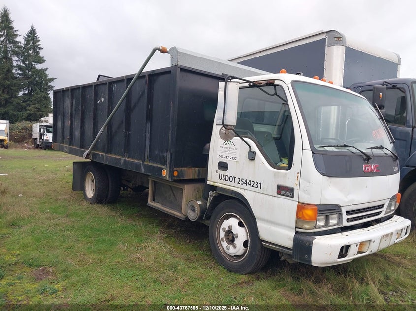 GMC W5S042 W5500 DSL REG 2004. Lot# 43767565. VIN J8DE5B14847902511. Photo 1