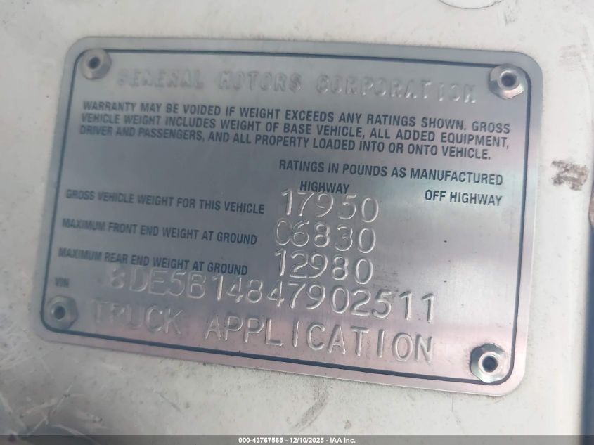 2004 GMC W5S042 W5500 Dsl Reg VIN: J8DE5B14847902511 Lot: 43767565