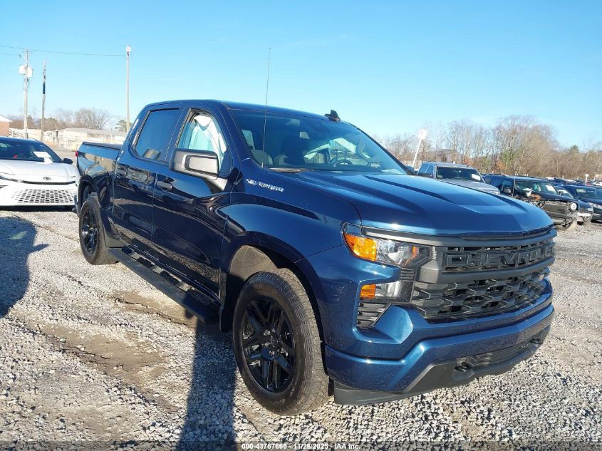 CHEVROLET SILVERADO 1500 2WD SHORT BED CUSTOM