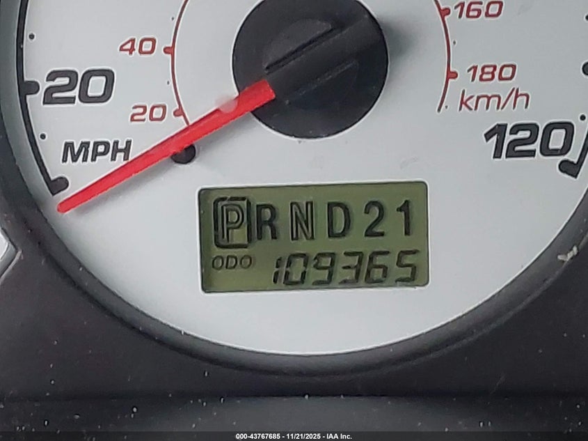 2003 Ford Escape Xlt VIN: 1FMYU93163KA11976 Lot: 43767685