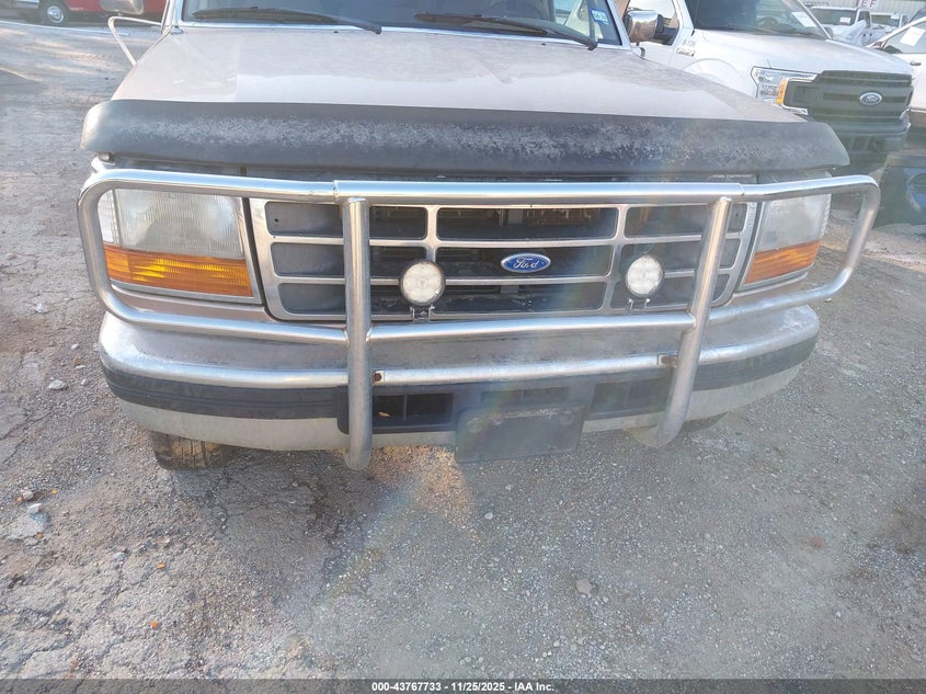 1997 Ford F-350 Xl VIN: 1FTJW35G0VED01730 Lot: 43767733