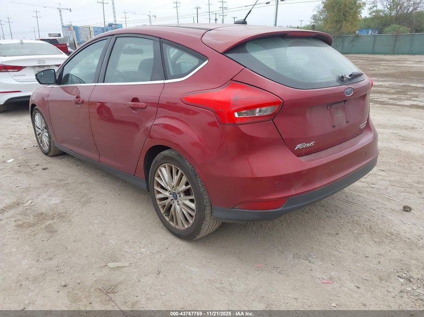 1FADP3N22FL356827 2015 FORD FOCUS photo no. 3