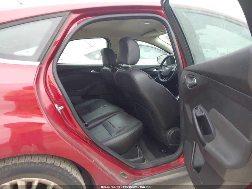 1FADP3N22FL356827 2015 FORD FOCUS photo no. 8