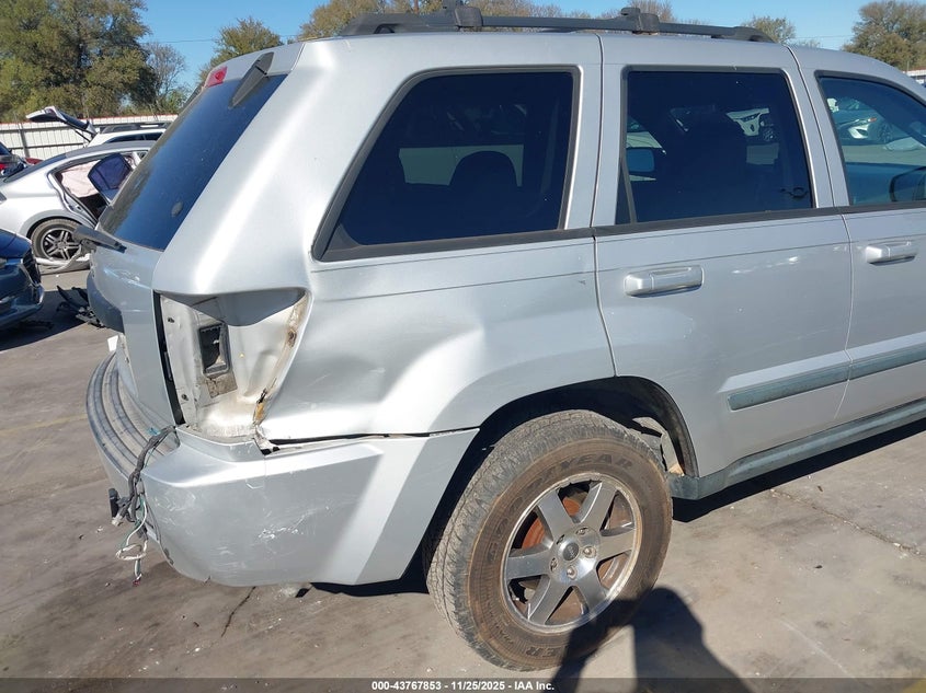 2008 Jeep Grand Cherokee Laredo VIN: 1J8GR48K88C170076 Lot: 43767853