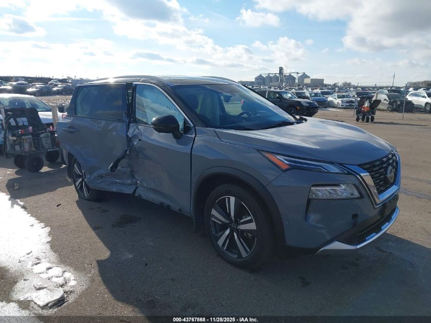 NISSAN ROGUE PLATINUM INTELLIGENT AWD