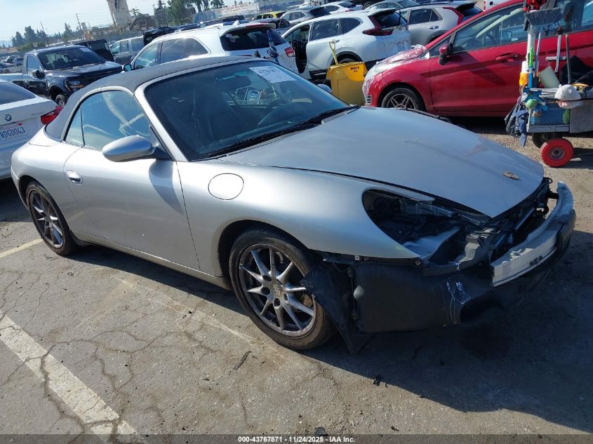 2002 Porsche 911 Carrera/Carrera 4