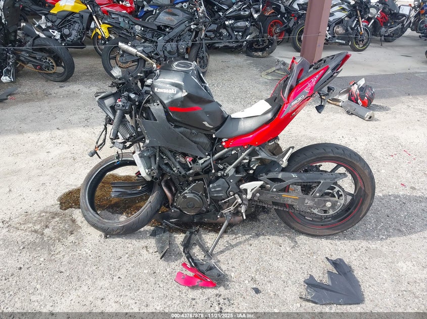 2025 Kawasaki Ex500 VIN: ML5EXGG10SDA62046 Lot: 43767878