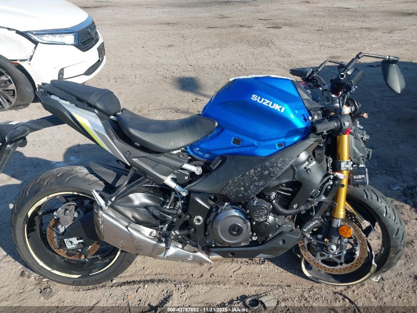 2023 Suzuki Gsx-S1000 A VIN: JS1EK11B0P7100150 Lot: 43767882