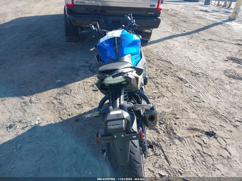 2023 Suzuki Gsx-S1000 A VIN: JS1EK11B0P7100150 Lot: 43767882