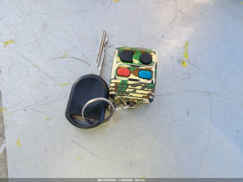 2005 Ford Escape Xlt VIN: 1FMYU93195KC22155 Lot: 43767894