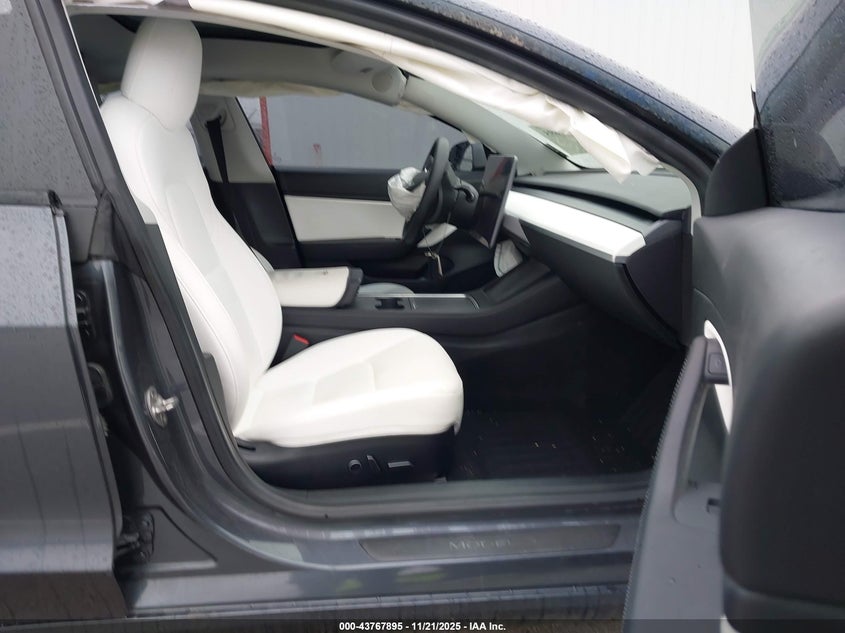 5YJ3E1EB2MF936045 2021 TESLA MODEL 3 photo no. 5
