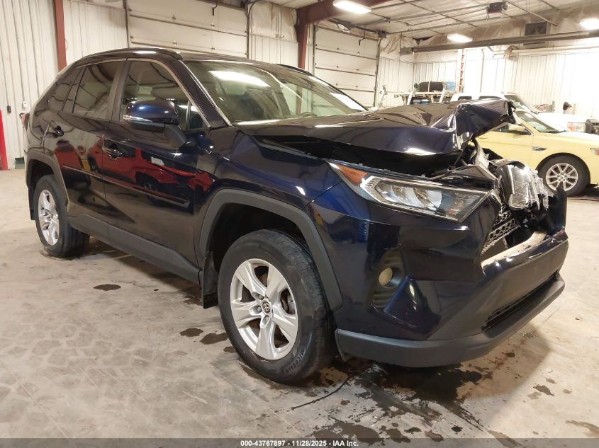 TOYOTA RAV4 XLE