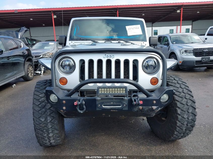 2008 Jeep Wrangler Unlimited Rubicon VIN: 1J4GA69148L545729 Lot: 43767904