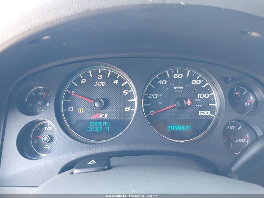 2007 Chevrolet Tahoe Ltz VIN: 1GNFC13037J153163 Lot: 43768044