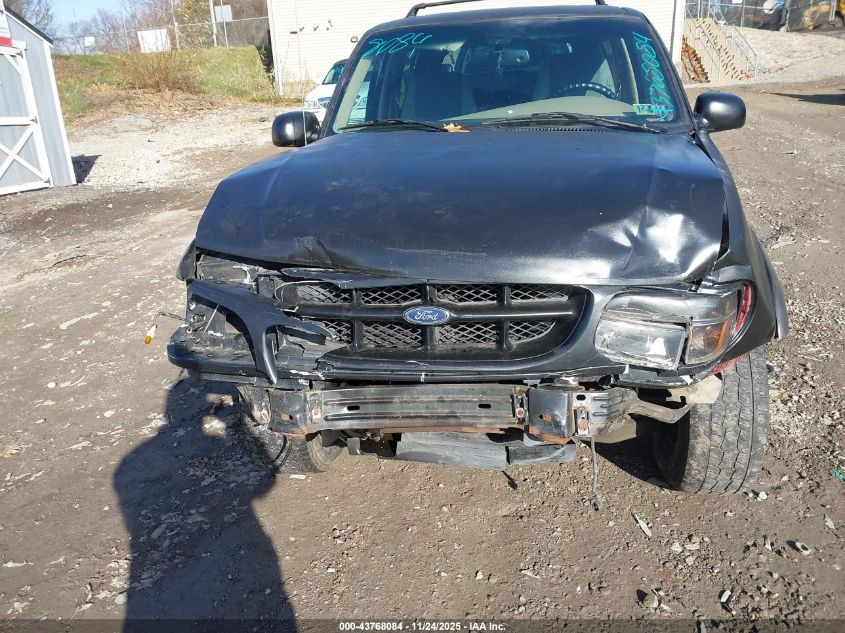 1999 Ford Explorer Sport VIN: 1FMZU24E7XUB17151 Lot: 43768084