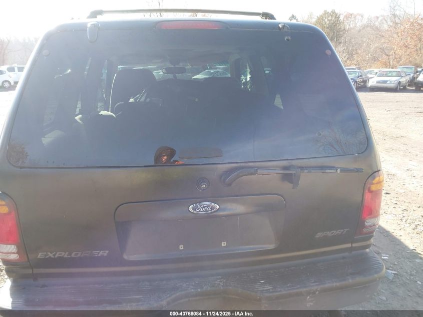 1999 Ford Explorer Sport VIN: 1FMZU24E7XUB17151 Lot: 43768084