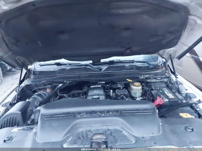 2019 Ram 3500 Chassis Tradesman/Slt/Laramie/Limited VIN: 3C7WRTCLXKG592418 Lot: 43768113