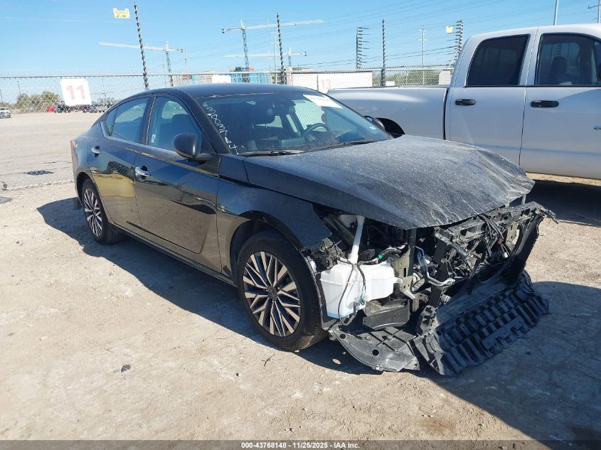 NISSAN ALTIMA SV FWD