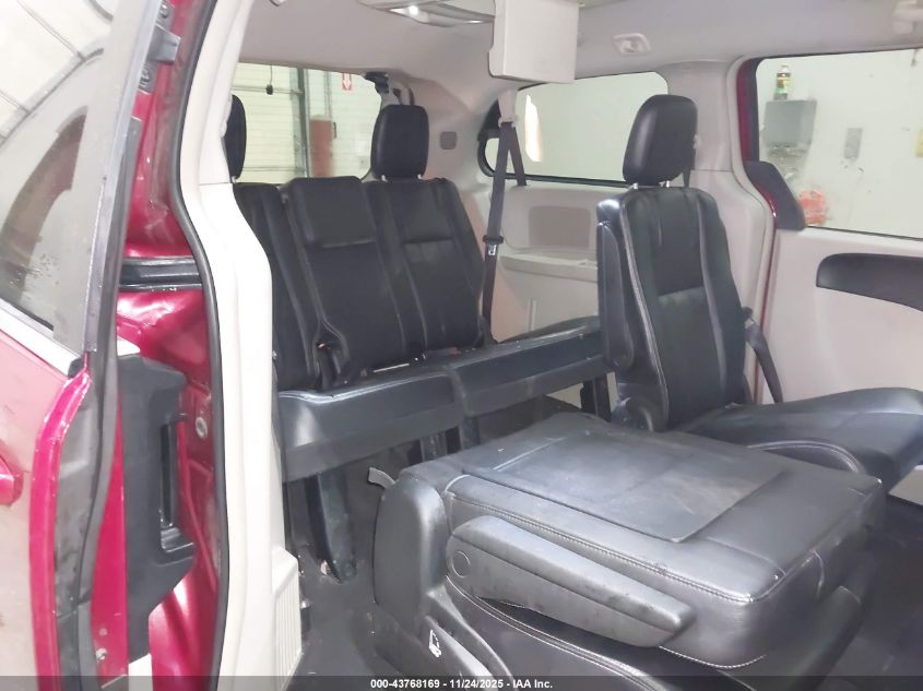 2014 Chrysler Town & Country Touring VIN: 2C4RC1BG1ER375505 Lot: 43768169