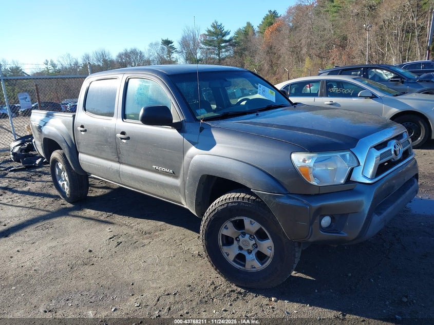 TOYOTA TACOMA BASE V6