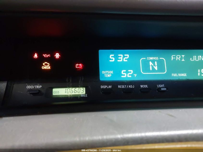 2002 Toyota Avalon Xls VIN: 4T1BF28B72U211051 Lot: 43768266