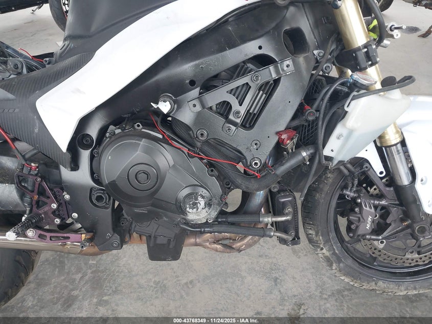 2013 Suzuki Gsx-R1000 VIN: JS1GT78A5D2101504 Lot: 43768349