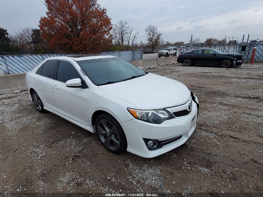TOYOTA CAMRY SE SPORT