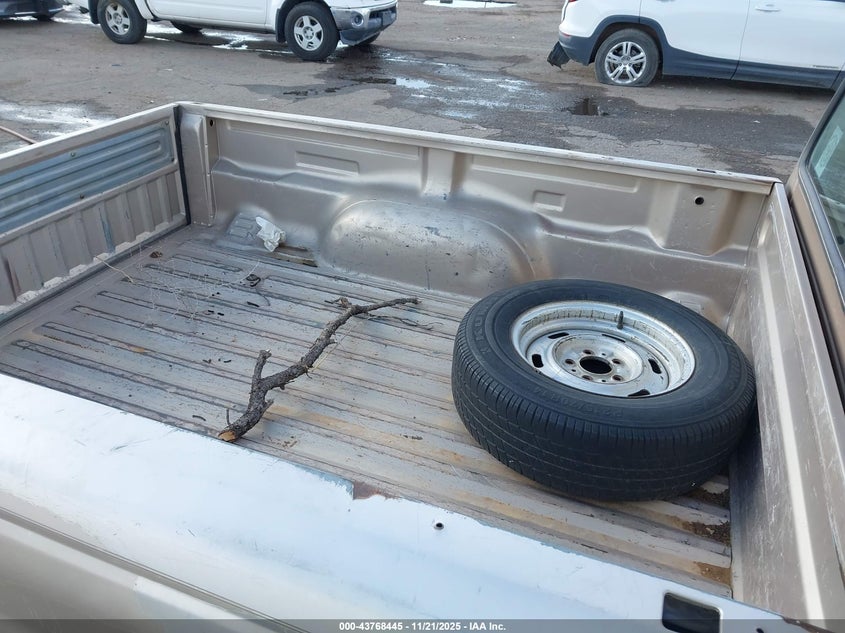 1996 Ford Ranger VIN: 1FTCR10A7TTA31041 Lot: 43768445