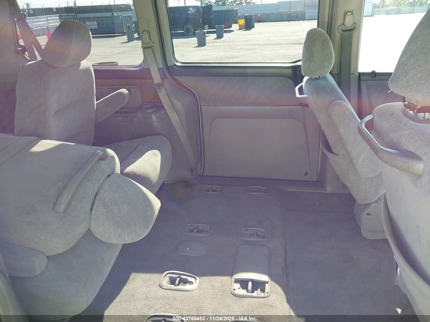 2001 Honda Odyssey Ex VIN: 2HKRL18621H522534 Lot: 43768453