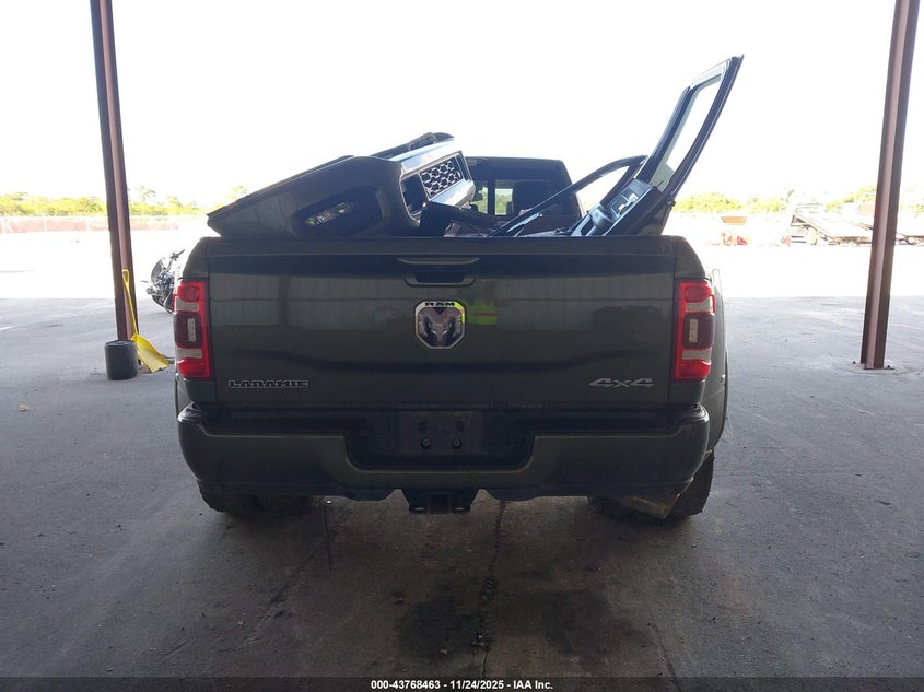 2022 Ram 3500 Laramie 4X4 8' Box VIN: 3C63RRJL2NG100630 Lot: 43768463