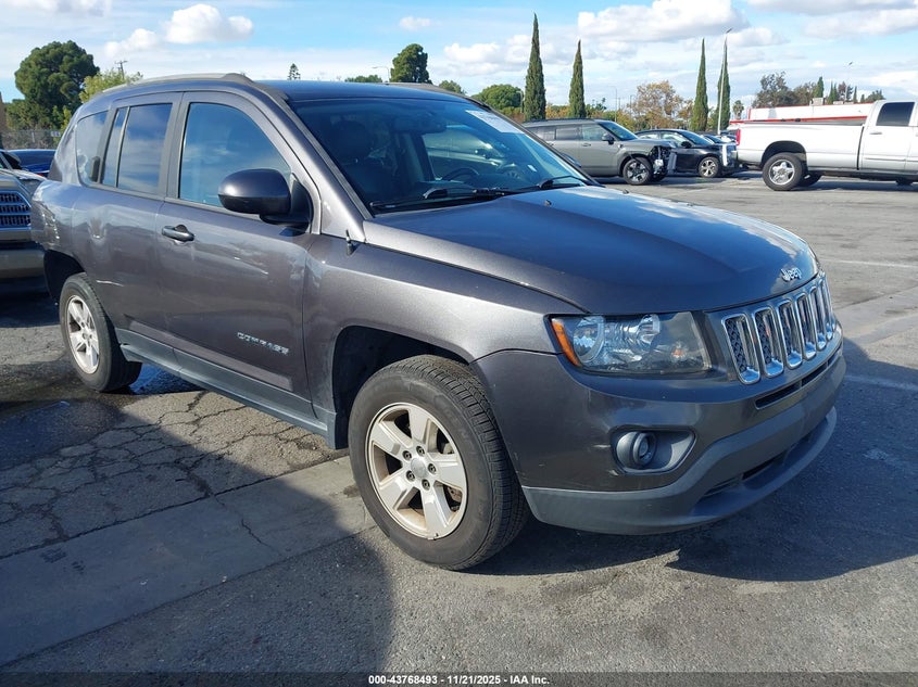 JEEP COMPASS LATITUDE FWD