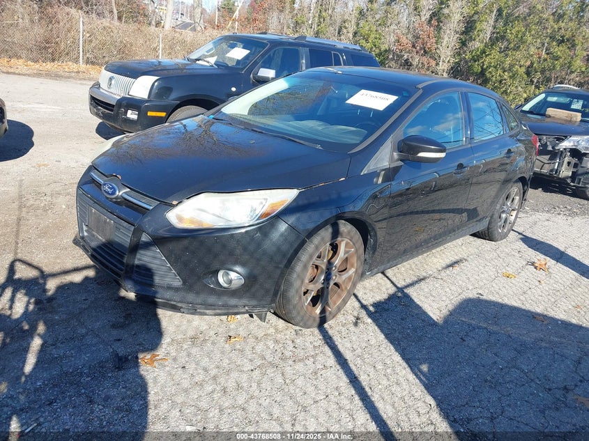 1FADP3F28EL187071 2014 FORD FOCUS photo no. 2
