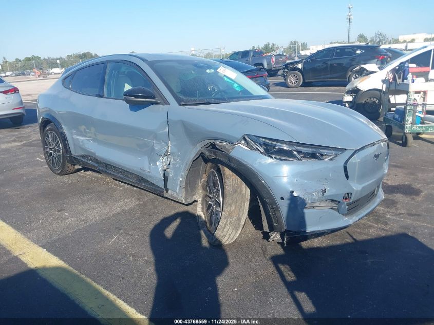 FORD MUSTANG MACH-E PREMIUM