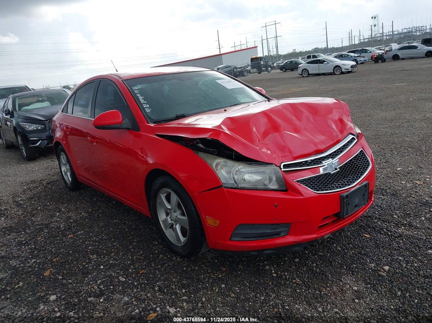 CHEVROLET CRUZE 1LT AUTO