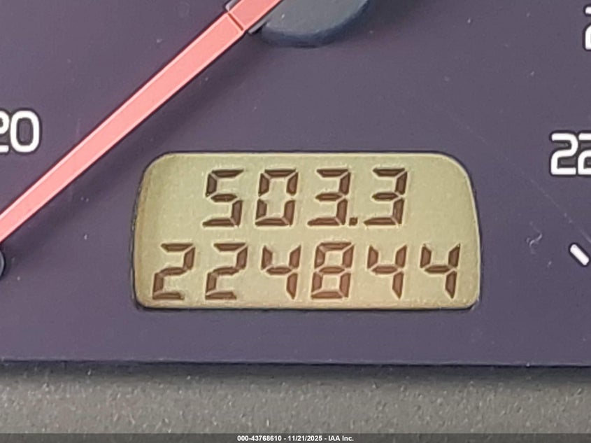 1999 Volvo V70 R VIN: YV1LV62D3X2558791 Lot: 43768610