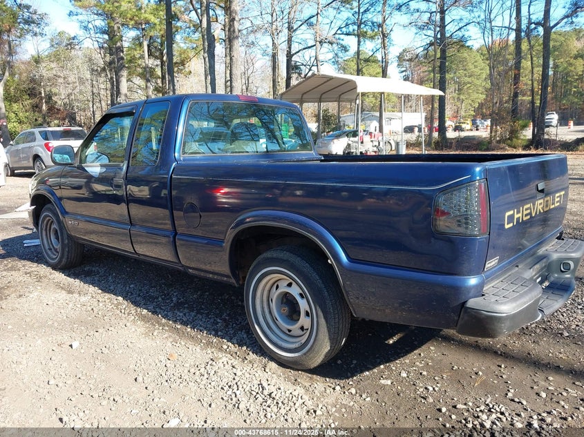 1GCCS195328114168 2002 CHEVROLET S-10 PICKUP photo no. 3