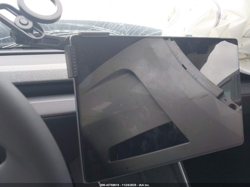 2026 Tesla Model Y Long Range Dual Motor All-Wheel Drive VIN: 7SAYGDED6TA496803 Lot: 43768618