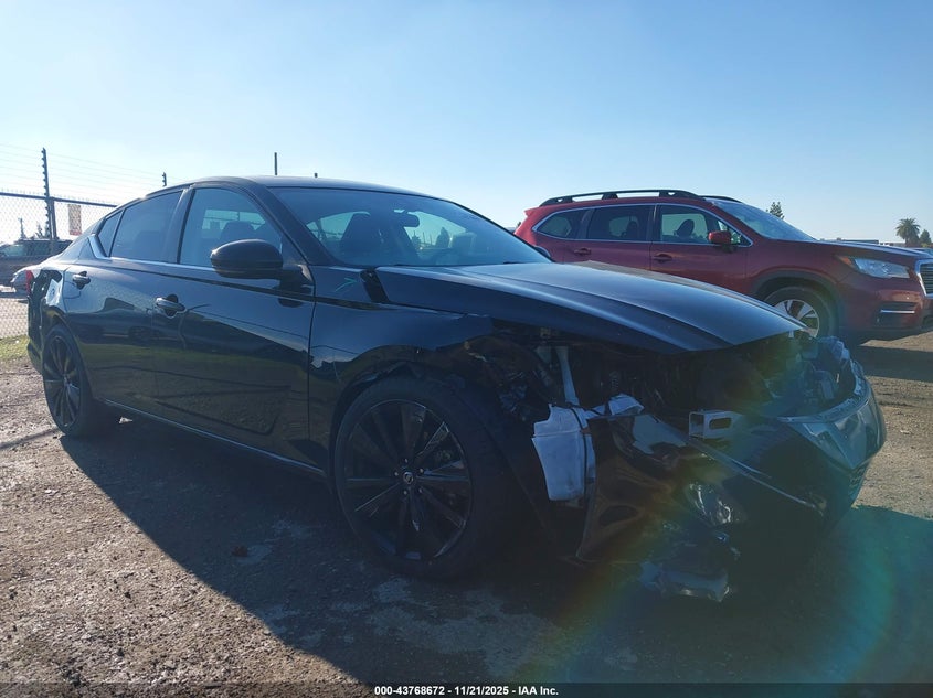 NISSAN ALTIMA SR FWD