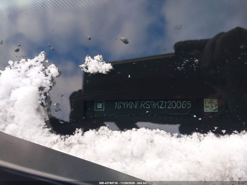 2019 Cadillac Xt5 Premium Luxury VIN: 1GYKNFRS9KZ120065 Lot: 43768738